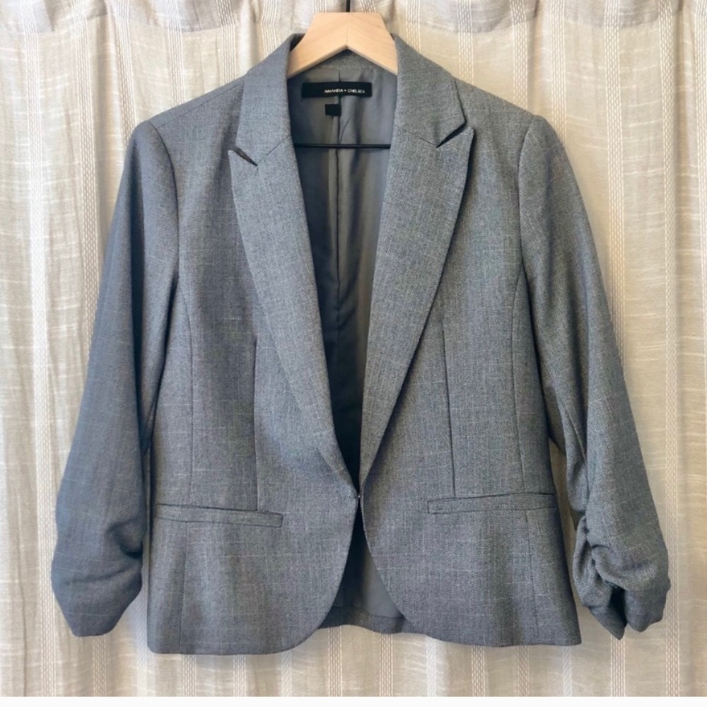 Amanda & Chelsea Gray Cropped Blazer Jacket 12